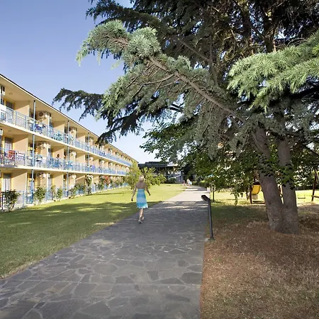 Continental Park Hotel 3*